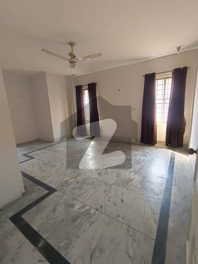 35-Marla Demolishable house Available For Sale hot location