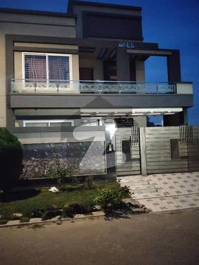 سٹی ہاؤسنگ سوسائٹی - بلاک اے سٹی ہاؤسنگ سوسائٹی,سیالکوٹ میں 5 کمروں کا 10 مرلہ مکان 1.0 لاکھ میں کرایہ پر دستیاب ہے۔