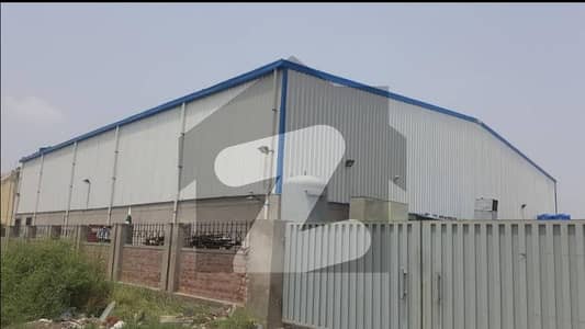 ملتان روڈ لاہور میں 5 کمروں کا 7 کنال گودام 12.0 لاکھ میں کرایہ پر دستیاب ہے۔