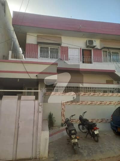 نارتھ کراچی ۔ سیکٹر 11بی نارتھ کراچی,کراچی میں 6 کمروں کا 10 مرلہ مکان 4.25 کروڑ میں برائے فروخت۔