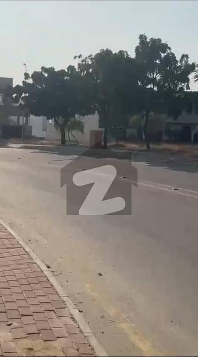 بحریہ پیراڈائز - پریسنٹ 52 بحریہ پیراڈائز,بحریہ ٹاؤن کراچی,کراچی میں 11 مرلہ رہائشی پلاٹ 28.0 لاکھ میں برائے فروخت۔