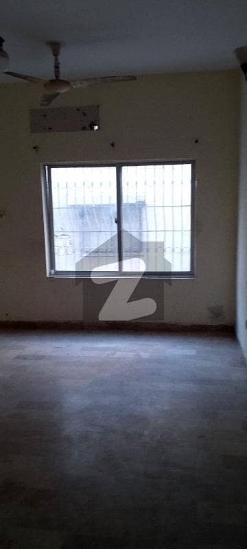 زم زمہ کمرشل ایریا ڈی ایچ اے فیز 5,ڈی ایچ اے ڈیفینس,کراچی میں 4 مرلہ دفتر 62.0 ہزار میں کرایہ پر دستیاب ہے۔