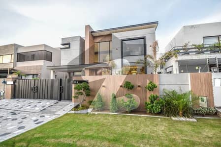 1 Kanal Top Quality Build Luxurious Beautiful Modern Design Villa For Sale In DHA Lahore Phase 7 Prime Location