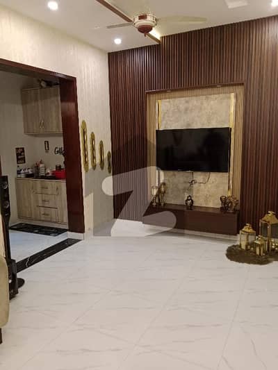 5 Marla Upper Portion Available For Rent In Johar Town