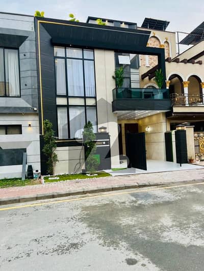 5 Marla Brand New House Is Available For Sale In Bahria Orchard Phase 1 Eastern Extension Lahore