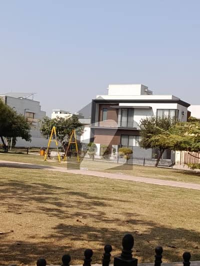 ڈی ایچ اے ڈیفینس فیز 3 ڈی ایچ اے ڈیفینس,اسلام آباد میں 1 کنال رہائشی پلاٹ 2.45 کروڑ میں برائے فروخت۔