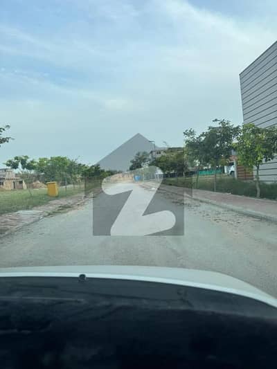 E Block 10 Marla plot available for sale