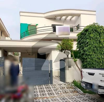 DHA Phase 4 - Block DD House Sized 10 Marla Is Available