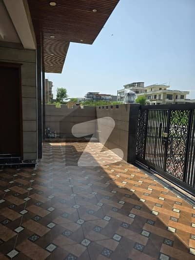 BEAUTIFUL LOCATION STREET CORNER BRAND NEW HOUSE FOR SALE