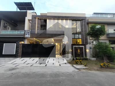 10 Marla Brand New House Available For Sale