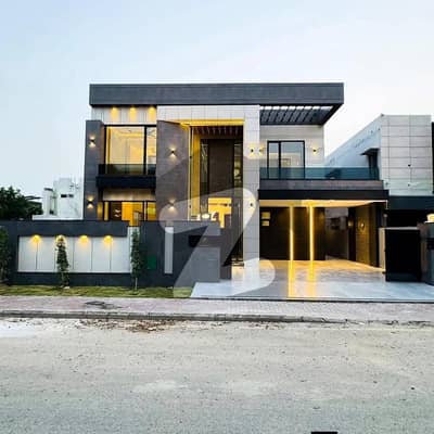 ڈی ایچ اے فیز 8 ڈیفنس (ڈی ایچ اے),لاہور میں 5 کمروں کا 1 کنال مکان 3.3 لاکھ میں کرایہ پر دستیاب ہے۔ ڈی ایچ اے فیز 8 ڈیفنس (ڈی ایچ اے),لاہور میں 5 کمروں کا 1 کنال مکان 3.3 لاکھ میں کرایہ پر دستیاب ہے۔