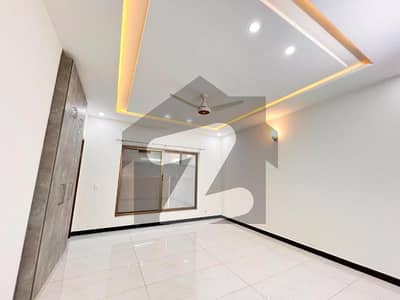 ڈی ایچ اے ڈیفینس فیز 5 ڈی ایچ اے ڈیفینس,اسلام آباد میں 1 کنال بالائی پورشن 75.0 ہزار میں کرایہ پر دستیاب ہے۔