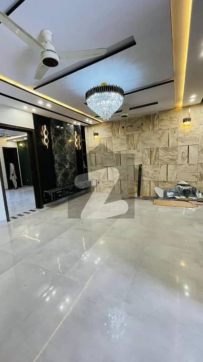 10 Marla Brand New House Available For Rent Family Ka Ly