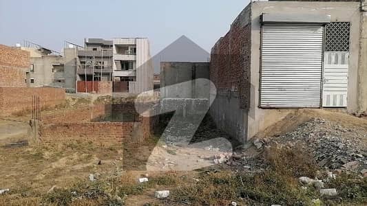 Your Search Ends Right Here With The Beautiful Prime Location Commercial Plot In Golf View Lane At Affordable Price Of Pkr Rs. 2600000