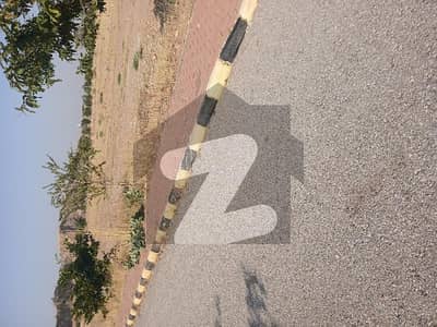 ڈی ایچ اے فیز 6 - سیکٹر سی3 ڈی ایچ اے ڈیفینس فیز 6 ,ڈی ایچ اے ڈیفینس,اسلام آباد میں 1 کنال رہائشی پلاٹ 1.28 کروڑ میں برائے فروخت۔