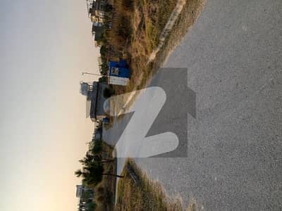 یونیورسٹی ٹاؤن ۔ بلاک ای یونیورسٹی ٹاؤن,اسلام آباد میں 5 مرلہ رہائشی پلاٹ 31.0 لاکھ میں برائے فروخت۔