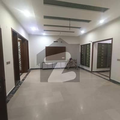 BEAUTIFULL UPPER PORTION FOR RENT IN DHA LAHORE BEAUTIFULL UPPER PORTION FOR RENT IN DHA LAHORE