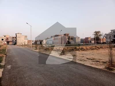 3 Marla hot location plot in Lush Green Environment