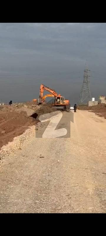 I-12 7Marla 30x60 Level Plot available for sale prime location