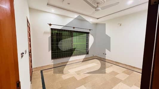 بحریہ انکلیو - سیکٹر بی1 بحریہ انکلیو,بحریہ ٹاؤن,اسلام آباد میں 2 کمروں کا 8 مرلہ زیریں پورشن 60.0 ہزار میں کرایہ پر دستیاب ہے۔