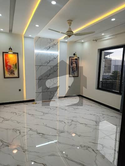 G-9/3 House Sized 3200 Square Feet For sale