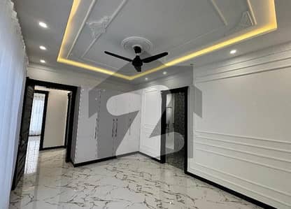 سٹی ہاؤسنگ سوسائٹی گوجرانوالہ میں 6 کمروں کا 1 کنال مکان 2.0 لاکھ میں کرایہ پر دستیاب ہے۔