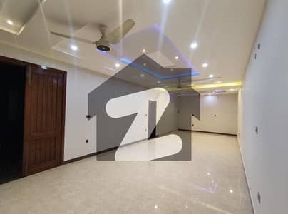 جی ۔ 9/4 جی ۔ 9,اسلام آباد میں 6 کمروں کا 14 مرلہ مکان 16.0 کروڑ میں برائے فروخت۔