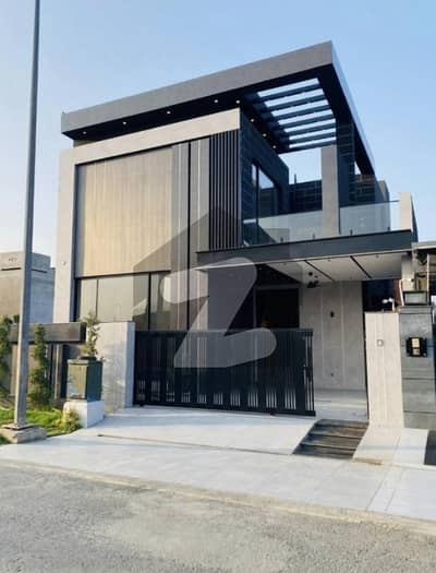 10 Marla Most Luxurious And Designer House Available For Rent In Ideol Location