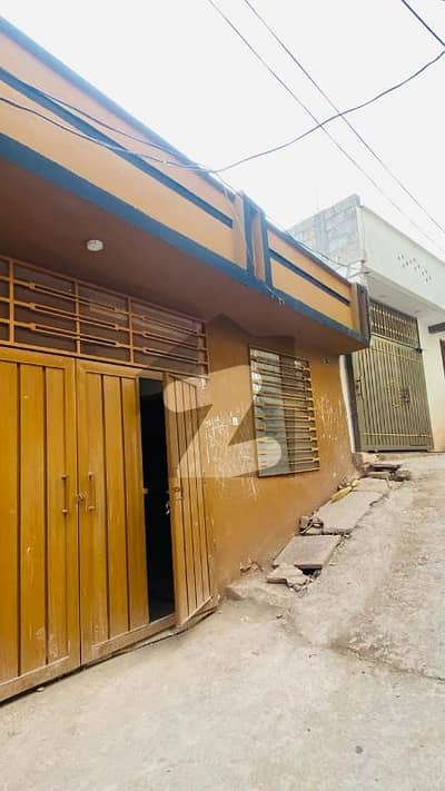 بہارہ کھوہ اسلام آباد میں 3 کمروں کا 4 مرلہ مکان 82.0 لاکھ میں برائے فروخت۔