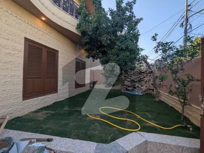 ڈی ایچ اے فیز 5 ڈی ایچ اے ڈیفینس,کراچی میں 5 کمروں کا 1 کنال مکان 14.0 کروڑ میں برائے فروخت۔