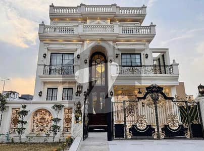 Prime Location 10 Marla House Situated In Citi Housing Society For sale