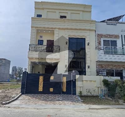 Prime Location House In Citi Housing Society Sized 5 Marla Is Available