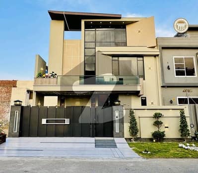 A Palatial Residence For Prime Location sale In Citi Housing Society Citi Housing Society