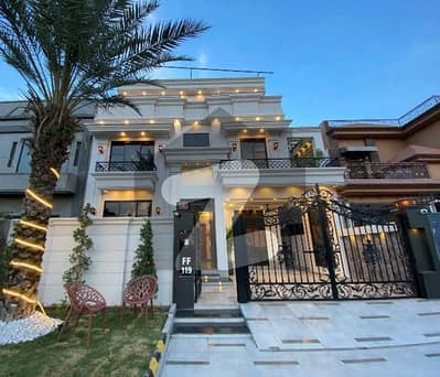 Buy A Centrally Located Prime Location 10 Marla House In Citi Housing Society