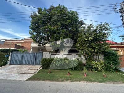 Spacious 1 Kanal Triple Storey for Sale in DHA Phase 1 Lahore