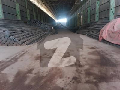 نیشنل ہائی وے کراچی میں 7 کنال گودام 15.0 لاکھ میں کرایہ پر دستیاب ہے۔