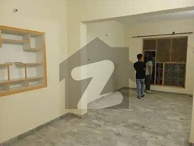 Allama Iqbal Town 10 Marla Lower Portion For Rent
