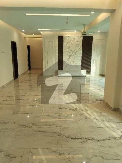 Brand New 13.5 Marla Apartment 4 Bed Room Available for sale