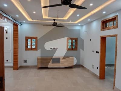 7 Marla Upper Portion For rent In G-16