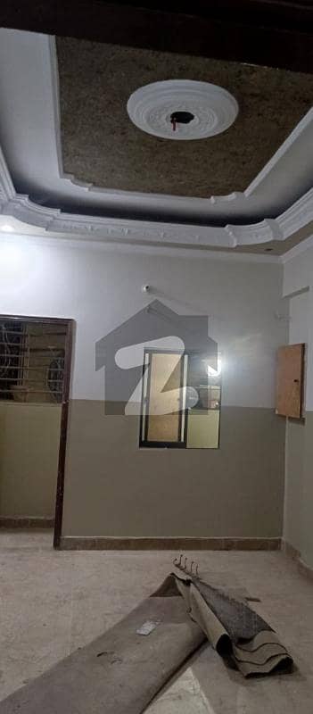 لیاقت آباد - بلاک 6 لیاقت آباد,کراچی میں 2 کمروں کا 2 مرلہ زیریں پورشن 35.5 لاکھ میں برائے فروخت۔