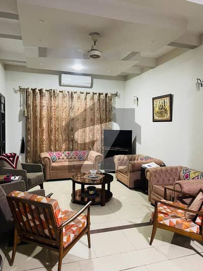 10 Marla Owner Build House For Sale At 50-Ft Wide Road (Original Picture's Attached)