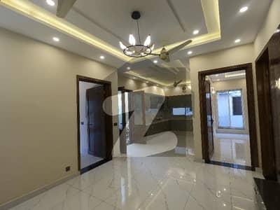 Buying A Prime Location House In Formanites Housing Scheme - Block N Lahore?