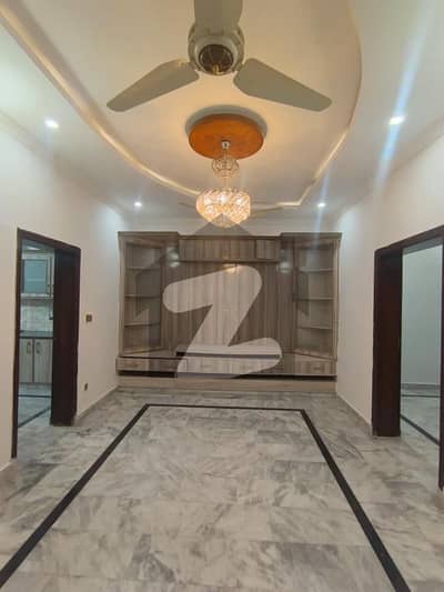 جی ۔ 14/4 جی ۔ 14,اسلام آباد میں 4 کمروں کا 5 مرلہ مکان 1.05 لاکھ میں کرایہ پر دستیاب ہے۔