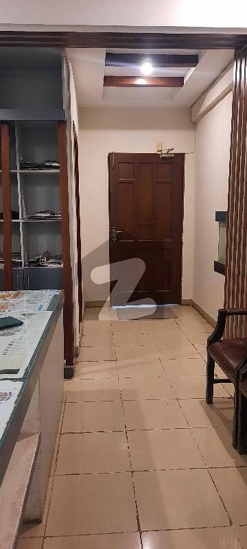 Office For Rent Lift Availble