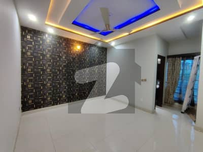 Brand New 7 Marla Upper Portion For Rent in Phase 8 Bahria Town