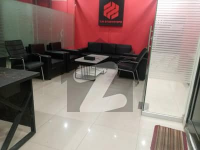 ڈی ایچ اے فیز 6 - مین بلیوارڈ ڈی ایچ اے فیز 6,ڈیفنس (ڈی ایچ اے),لاہور میں 6 مرلہ Studio دفتر 1.1 لاکھ میں کرایہ پر دستیاب ہے۔