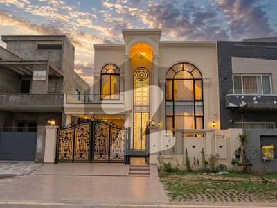 10 Marla Beautiful House For Sale In Phase 7 Dha Lahore