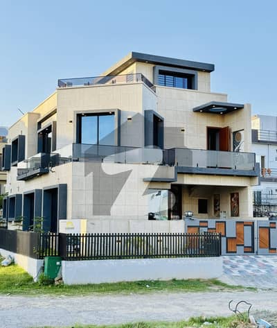 8 Marla (30x60) Barnd New Corner House For Sale in Block E Mpchs Multi garden B17 Islamabad