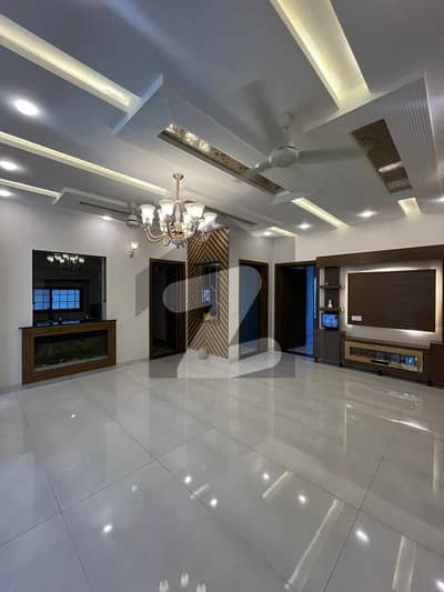 10 Marla Barnd New House For Sale LDA Avenue1