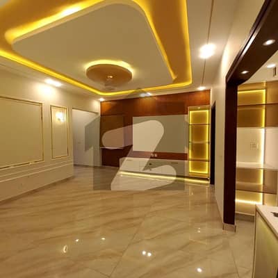 FULLY RENOVATED 3-BEDROOM APARTMENT | BIG BUKHARI COMMERCIAL | DHA PHASE 6